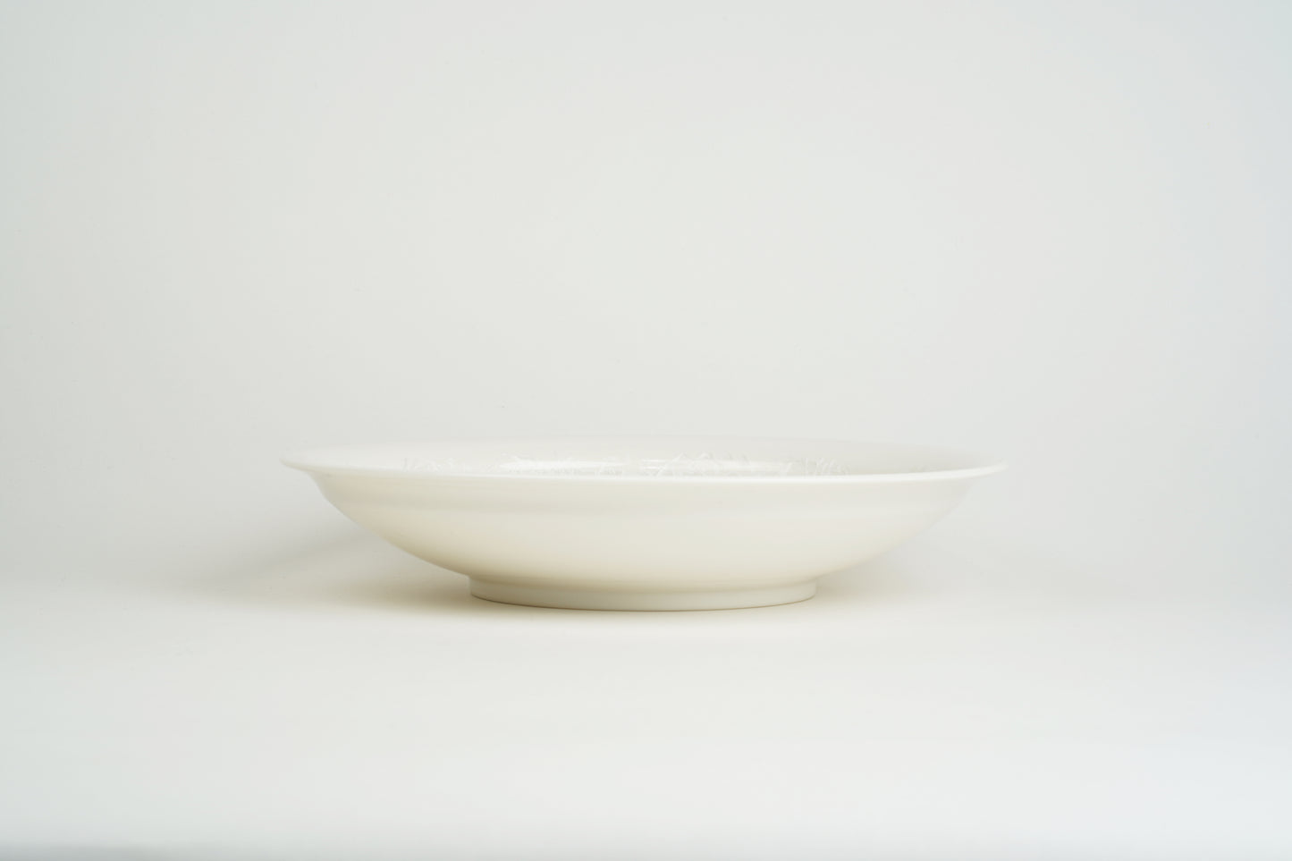 Crystal Flower 8-inch Flat Bowl