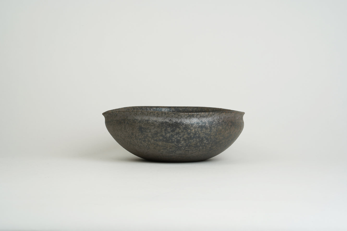 Smoked medium-sized bowl