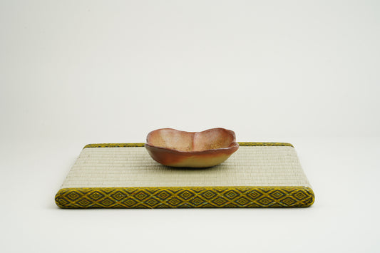 備前花型小皿・B
結晶花