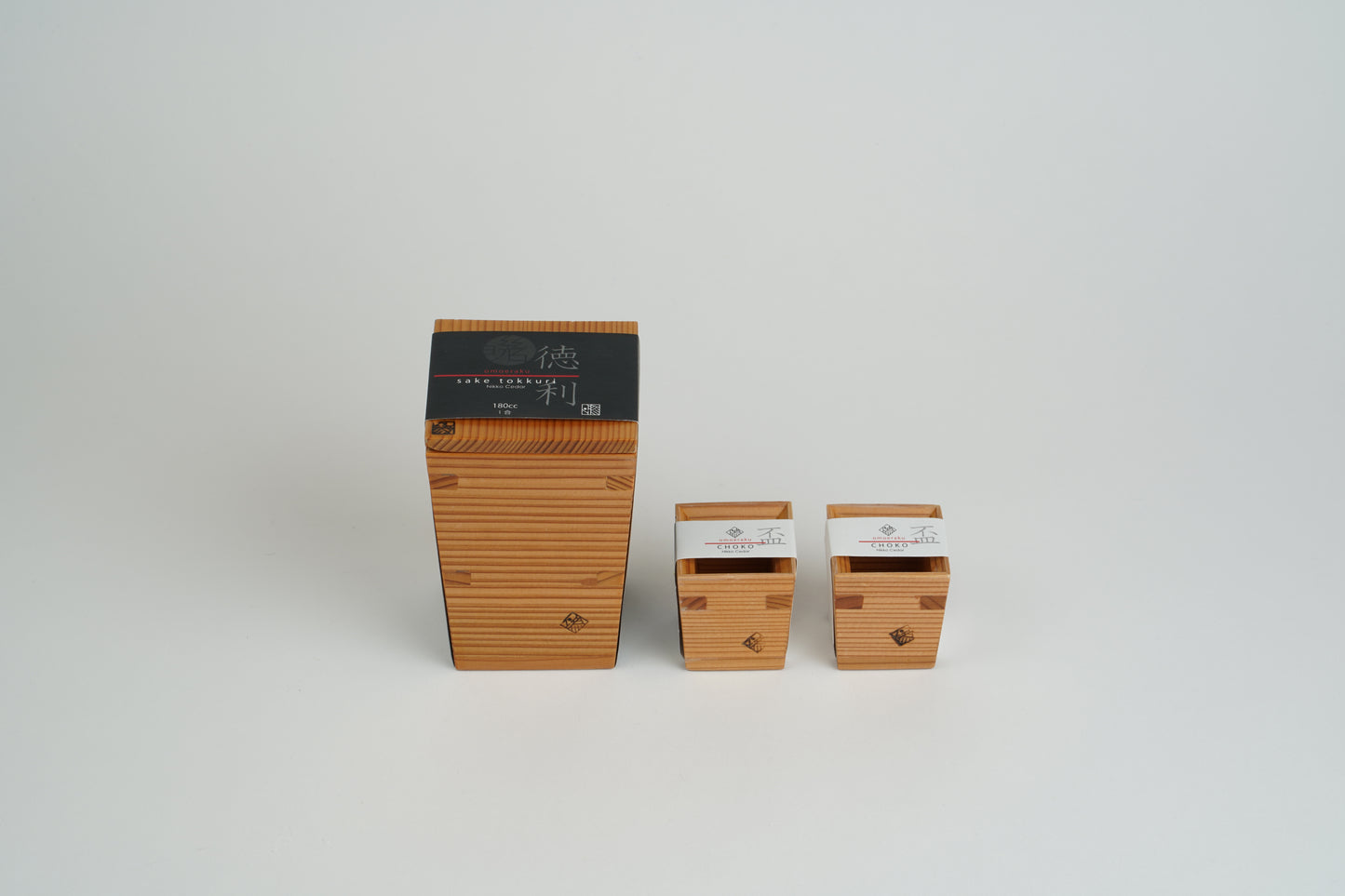 Cedar sake set