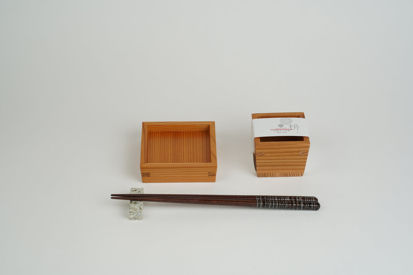 Sugi solo drinking set