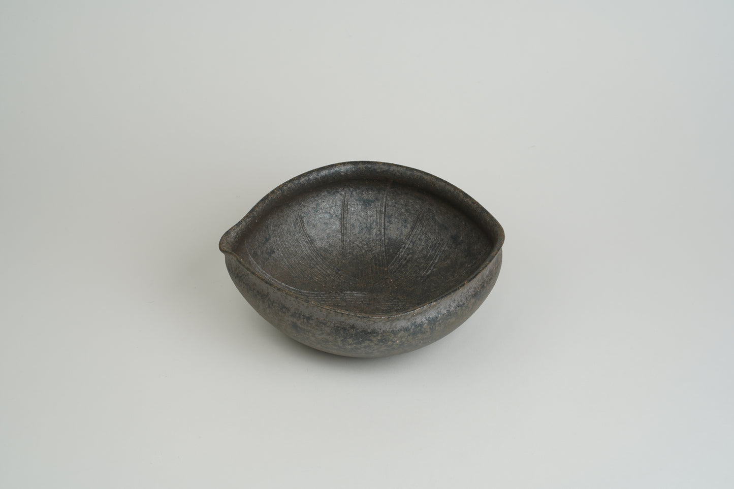 Smoked medium-sized bowl