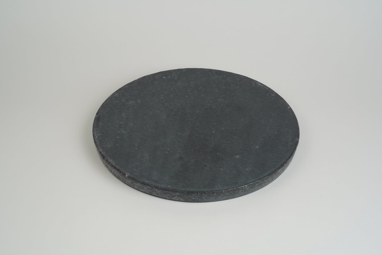 Black Kairagi Double-Sided Plate (Medium)