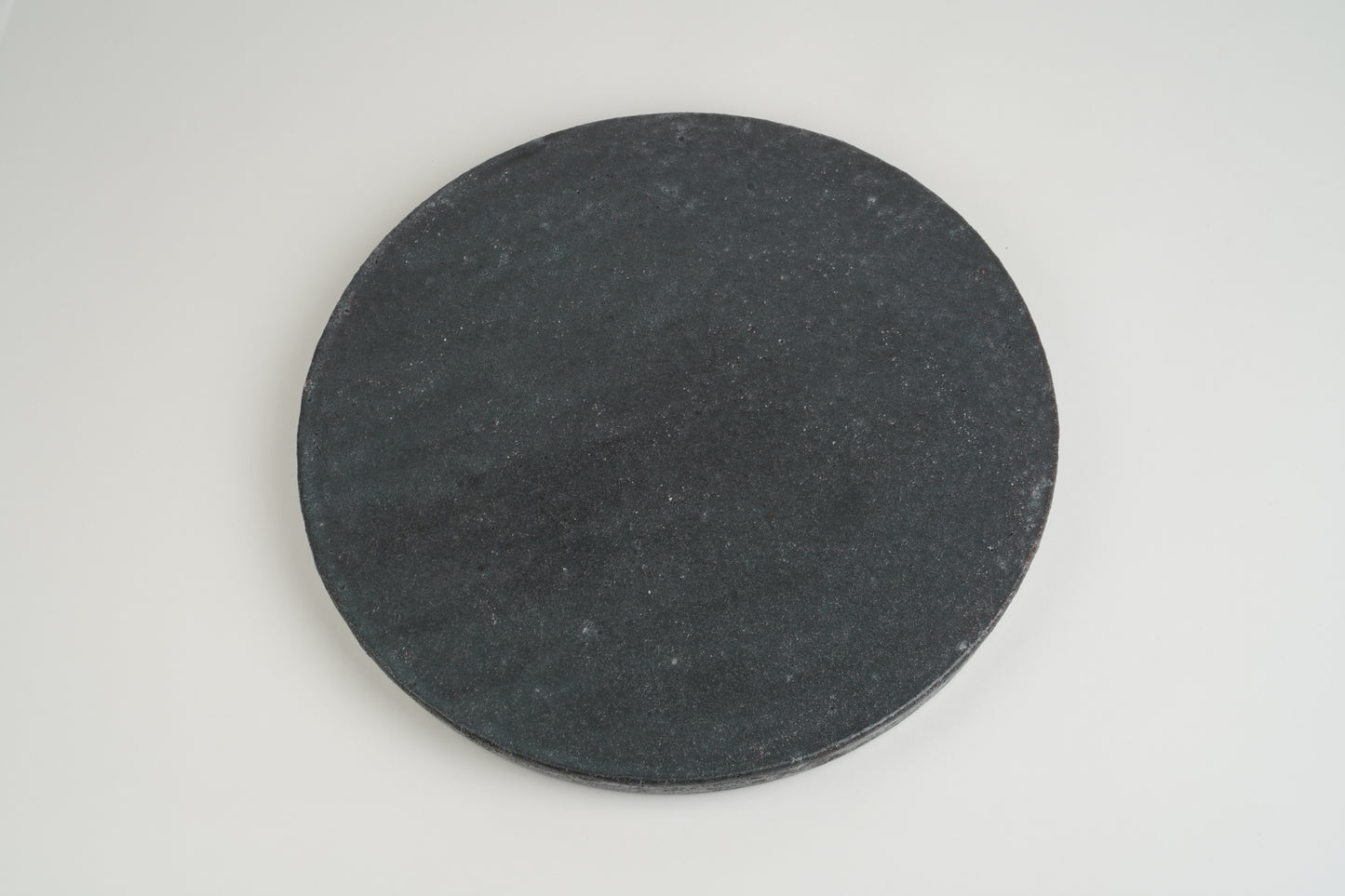 Black Kairagi Double-Sided Plate (Medium)