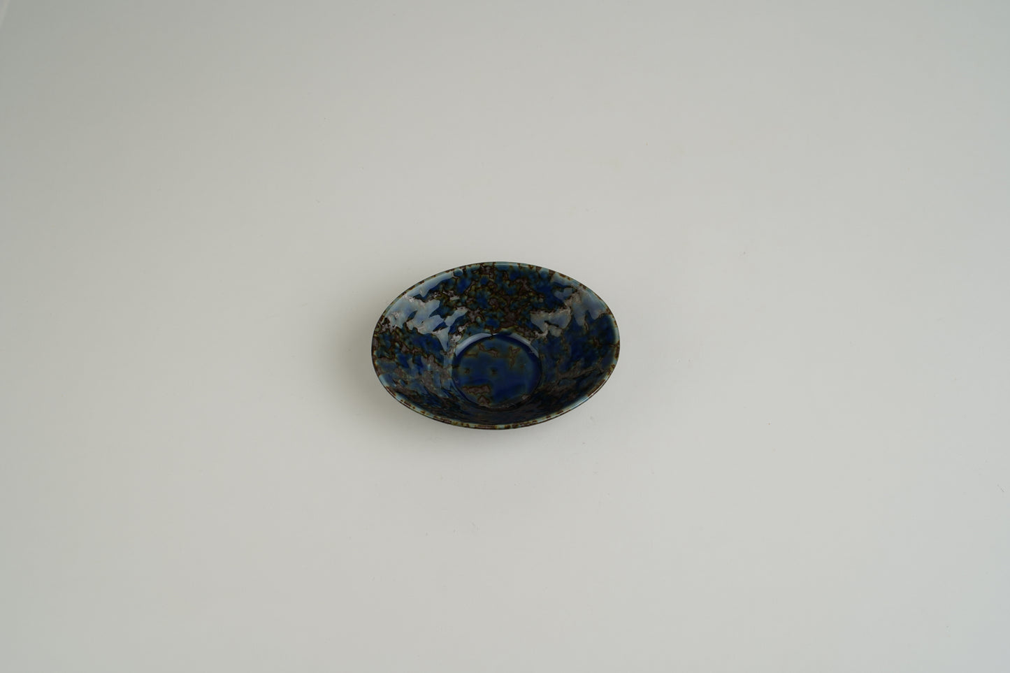 Oval lapis lazuli small plate