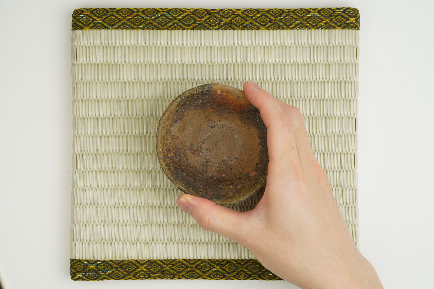 Flat sake cup
A gift from the universe