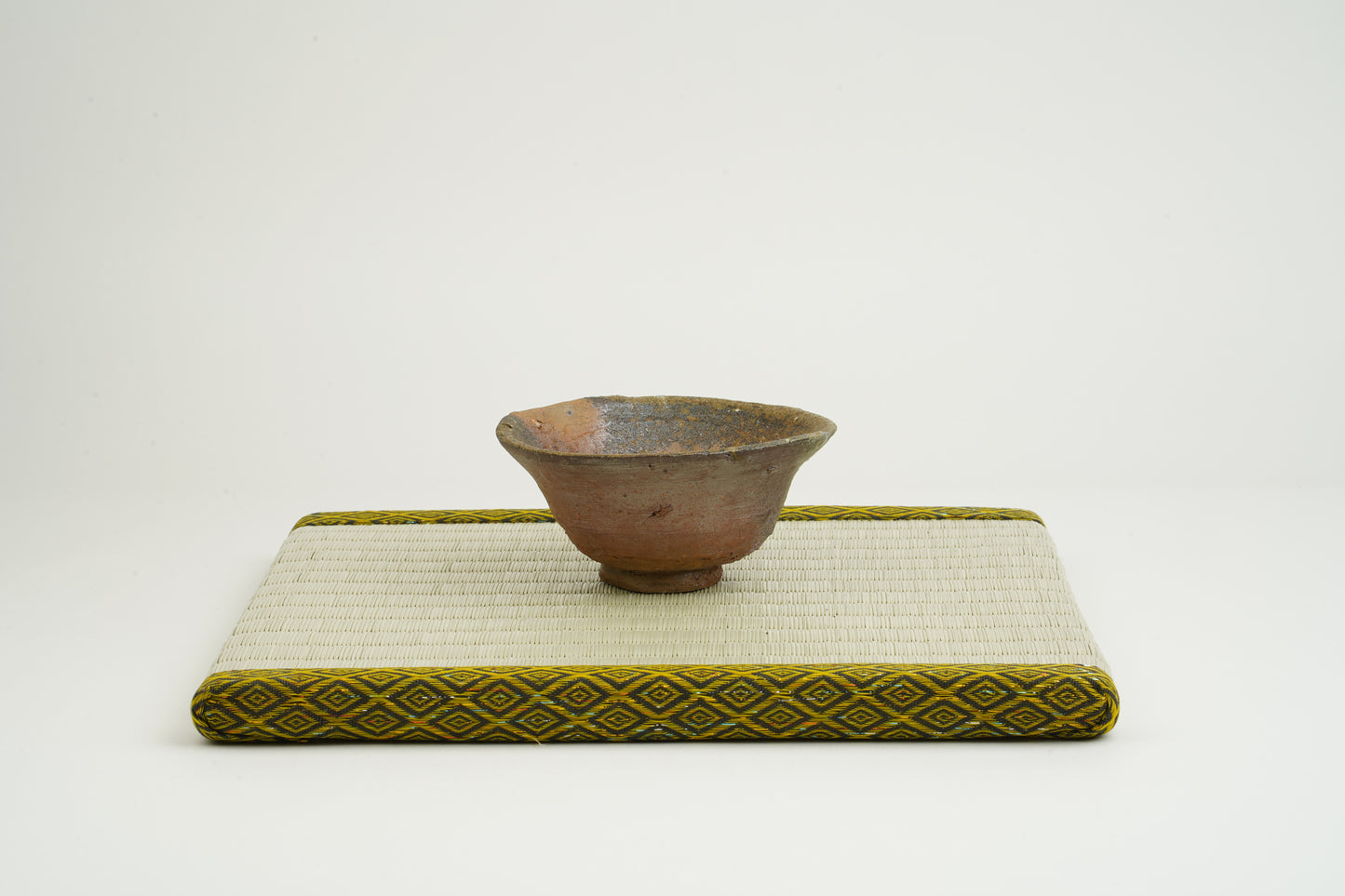 Flat sake cup
A gift from the universe