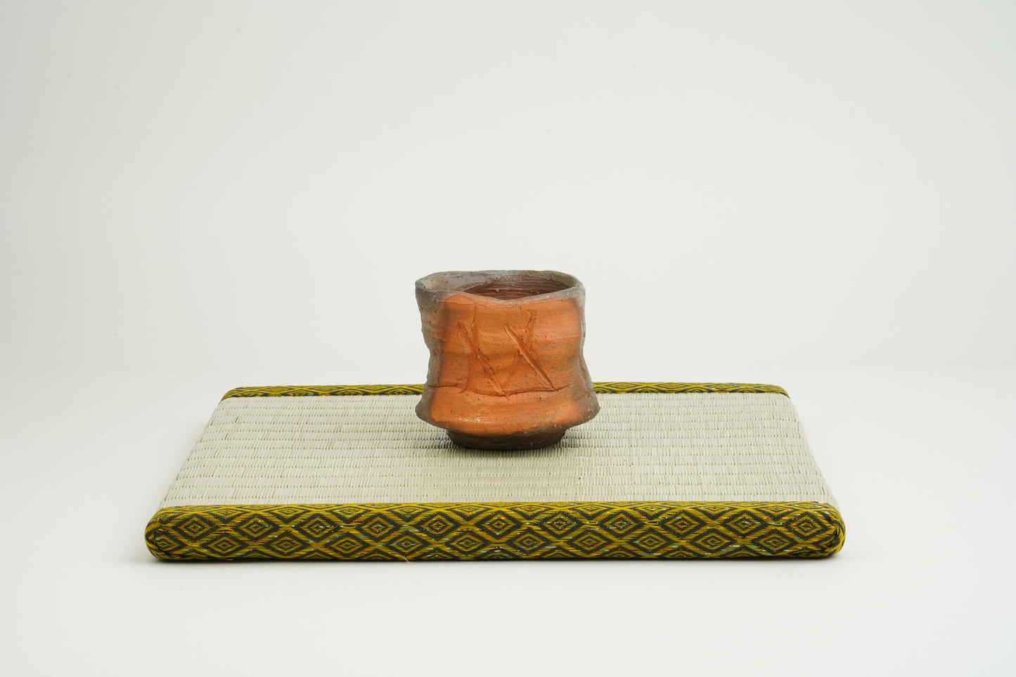 Scarlet sake cup
Stable four-seam fastball