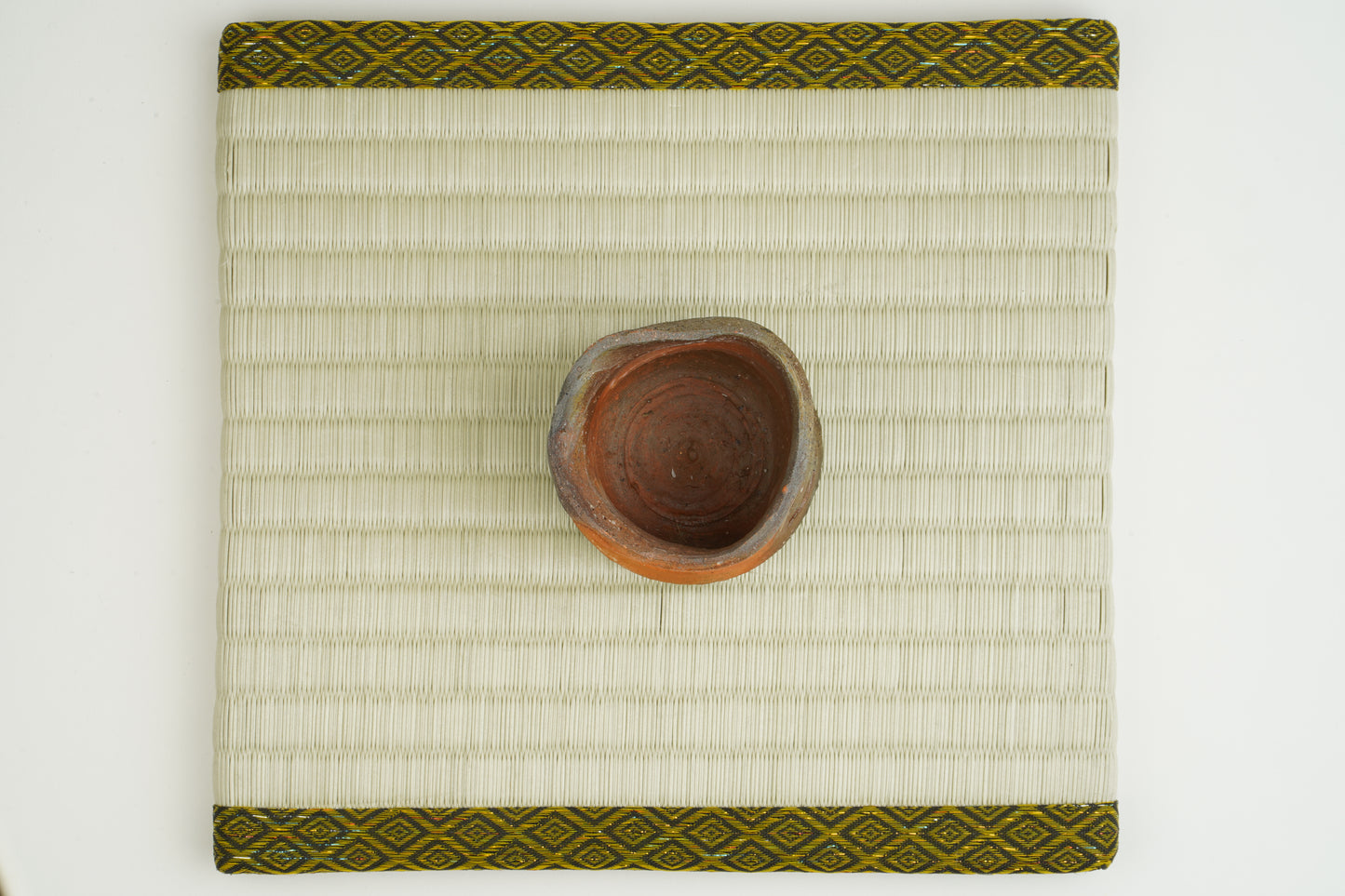 Scarlet sake cup
Stable four-seam fastball